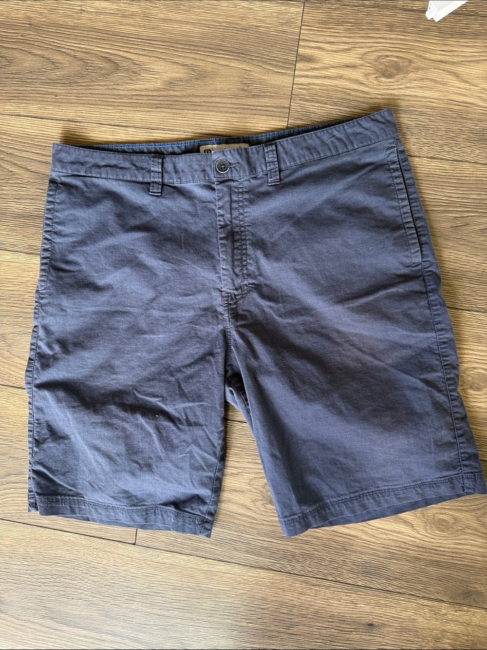 Travis Mathew Men's Navy Flat-Front Chino Shorts